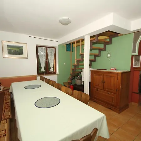 Hébergement de vacances Vineyard Vrbek Roginska Gorca